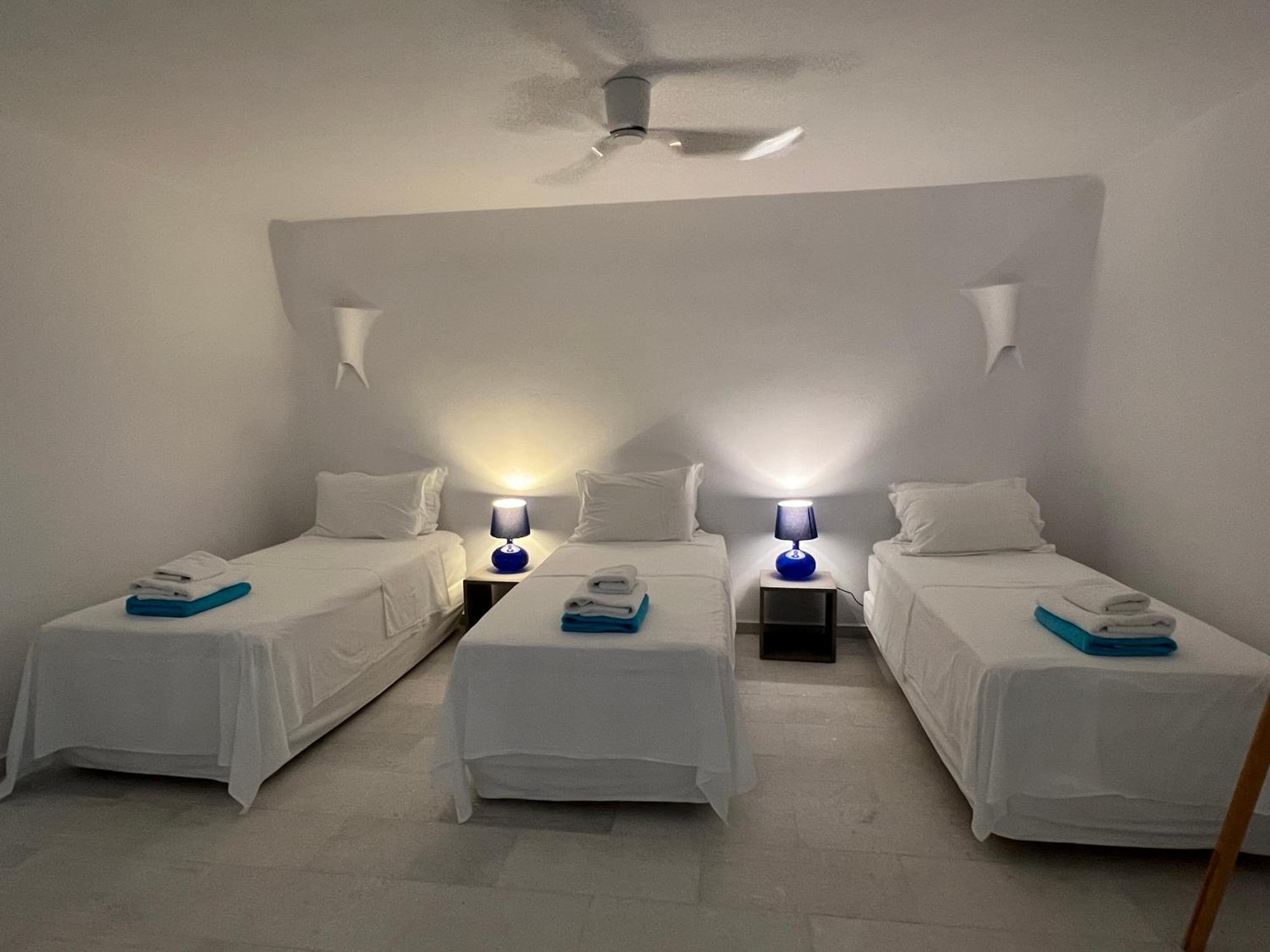 The Collection * Santa Maria (Paros)