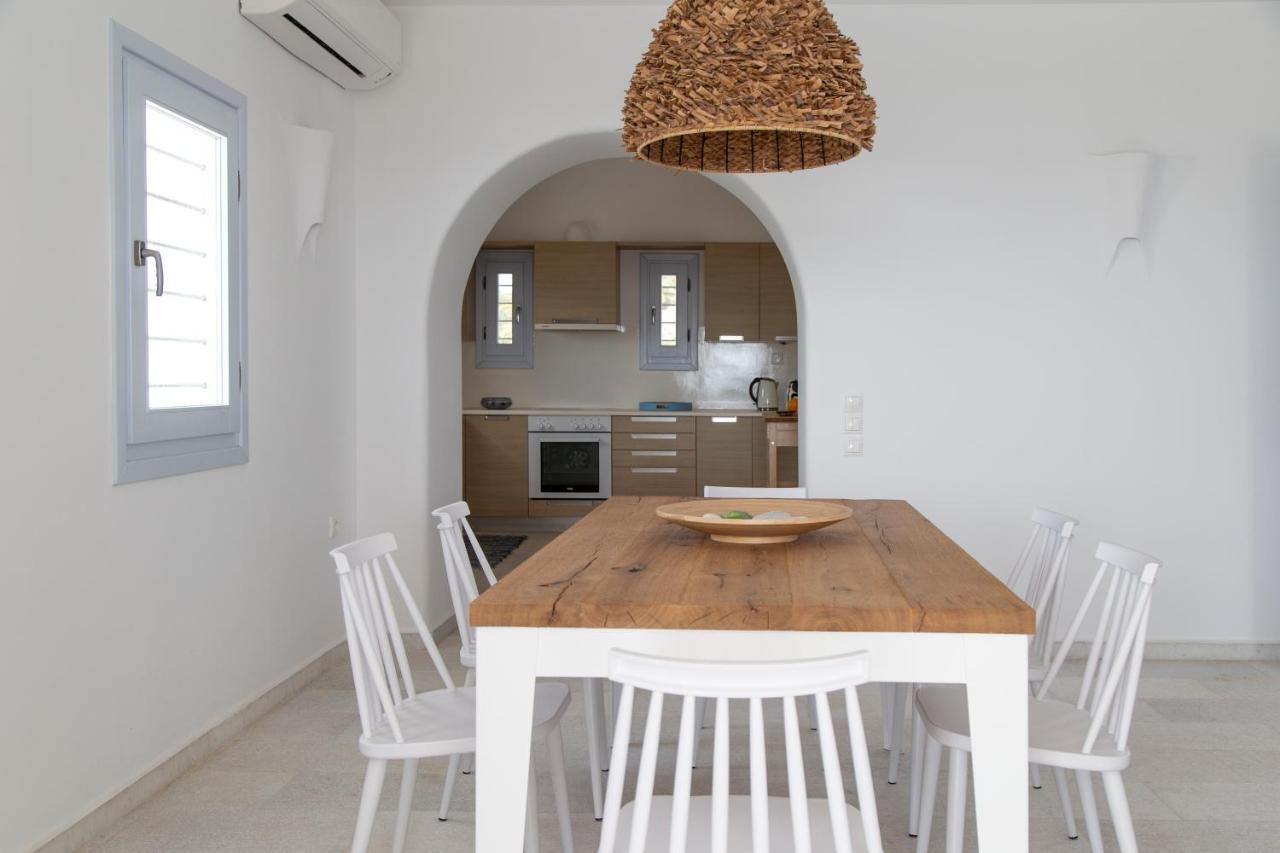 The Collection * Santa Maria (Paros)