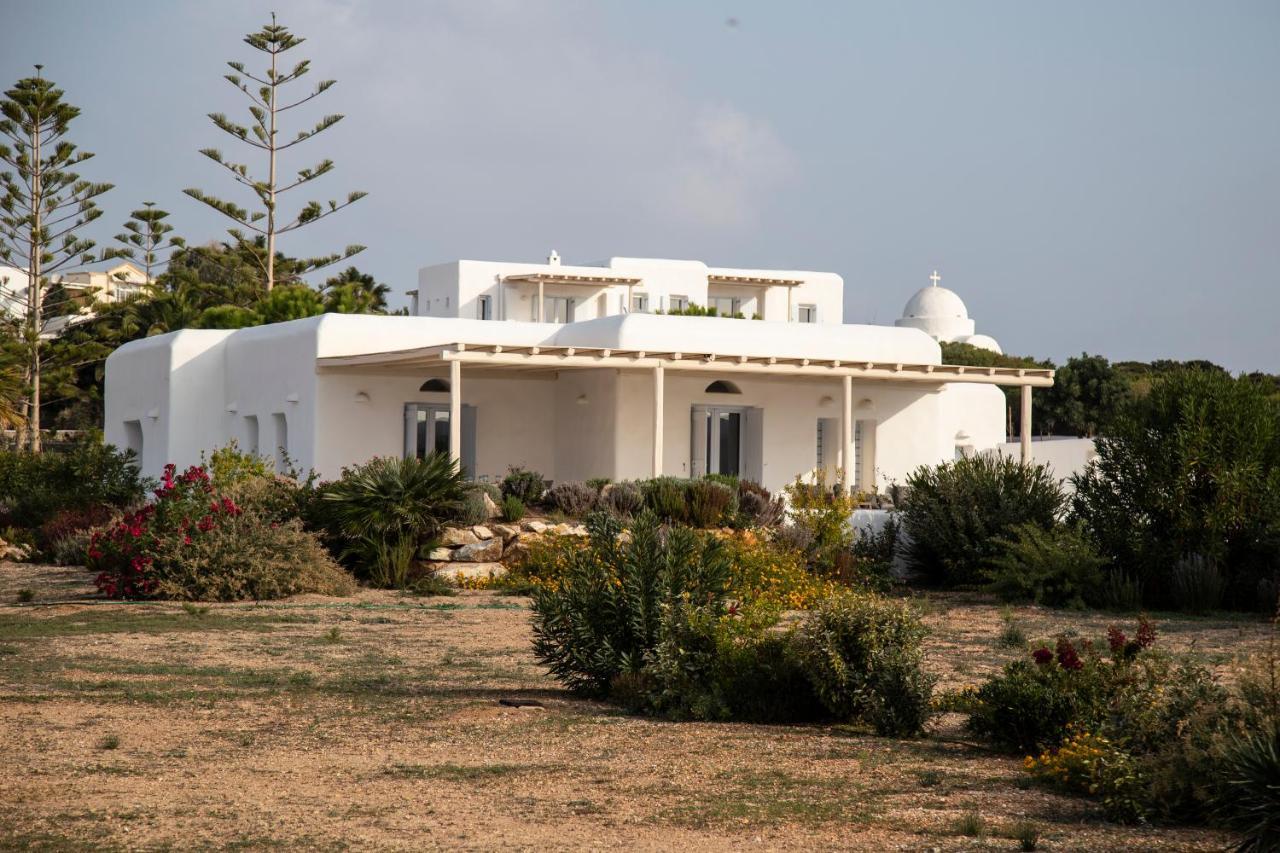The Collection * Santa Maria (Paros)