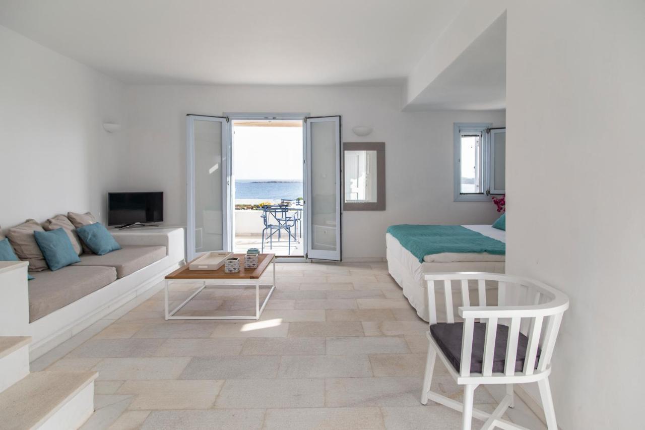 The Collection Santa Maria (Paros)